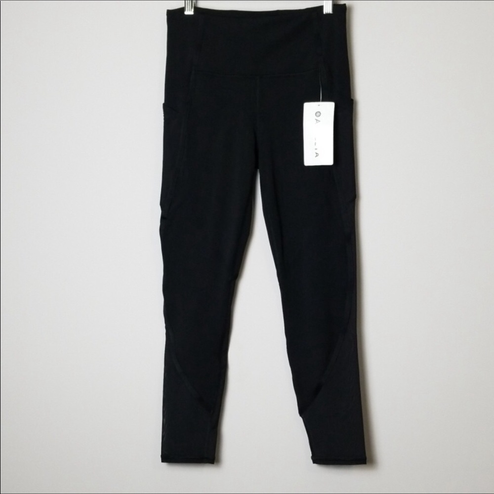 Athleta Vitality Mesh 7/8 Stash Pocket Leggings - Picture 4 of 8
